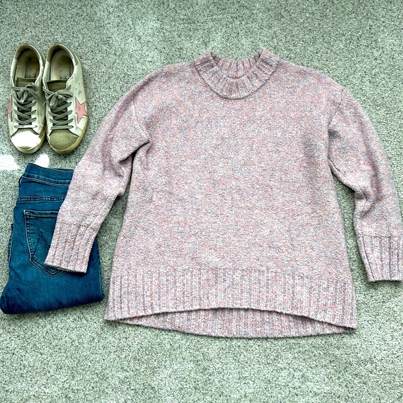 Old Navy Oversized Pullover Sweater - Picture 2 of 6